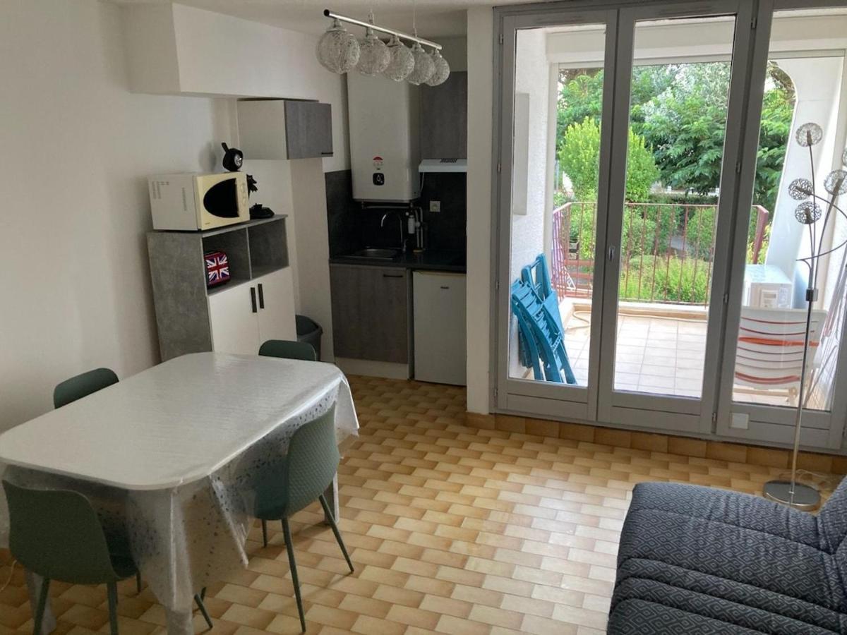 Studio Cabine Clim Wifi Parking Draps - 1 Etoile - Self Check-In Possible 라그랑모트 외부 사진